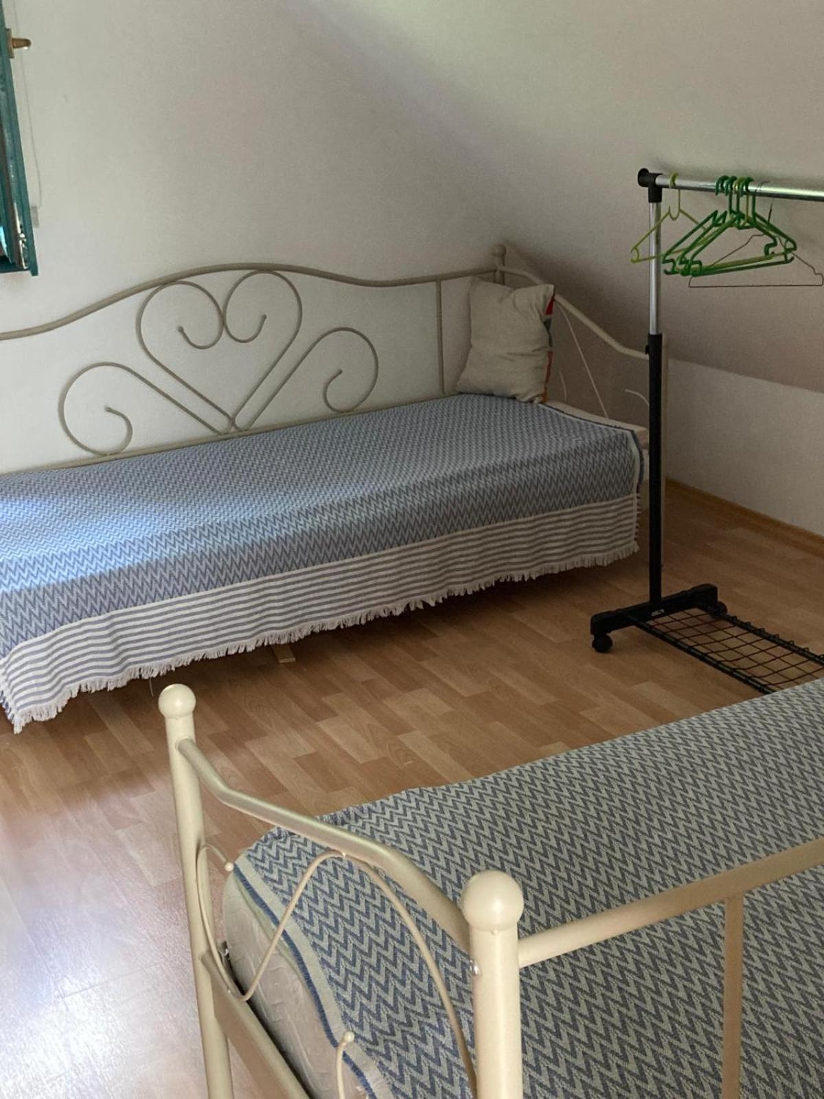 Holiday Home Tunnel Ravne Visoko Zewnętrze zdjęcie