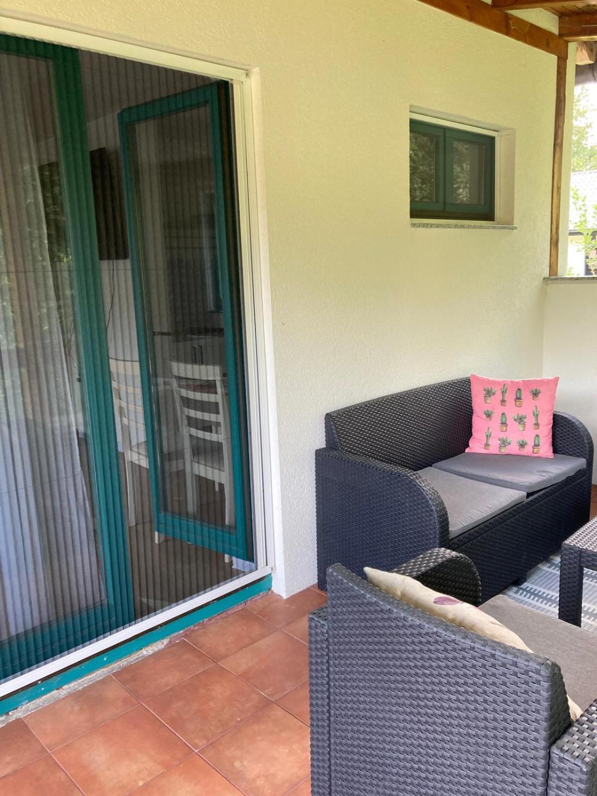 Holiday Home Tunnel Ravne Visoko Zewnętrze zdjęcie