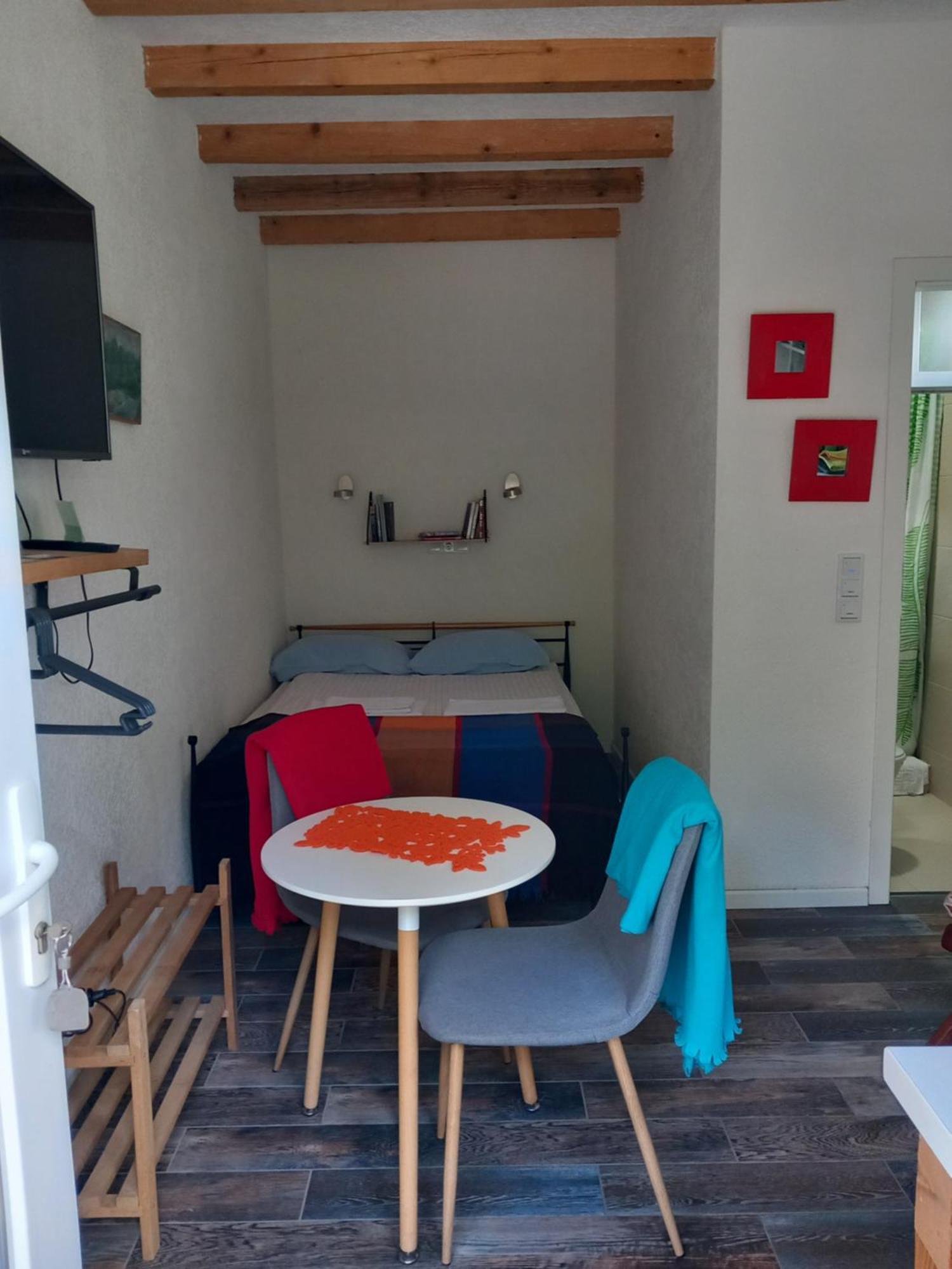 Holiday Home Tunnel Ravne Visoko Zewnętrze zdjęcie
