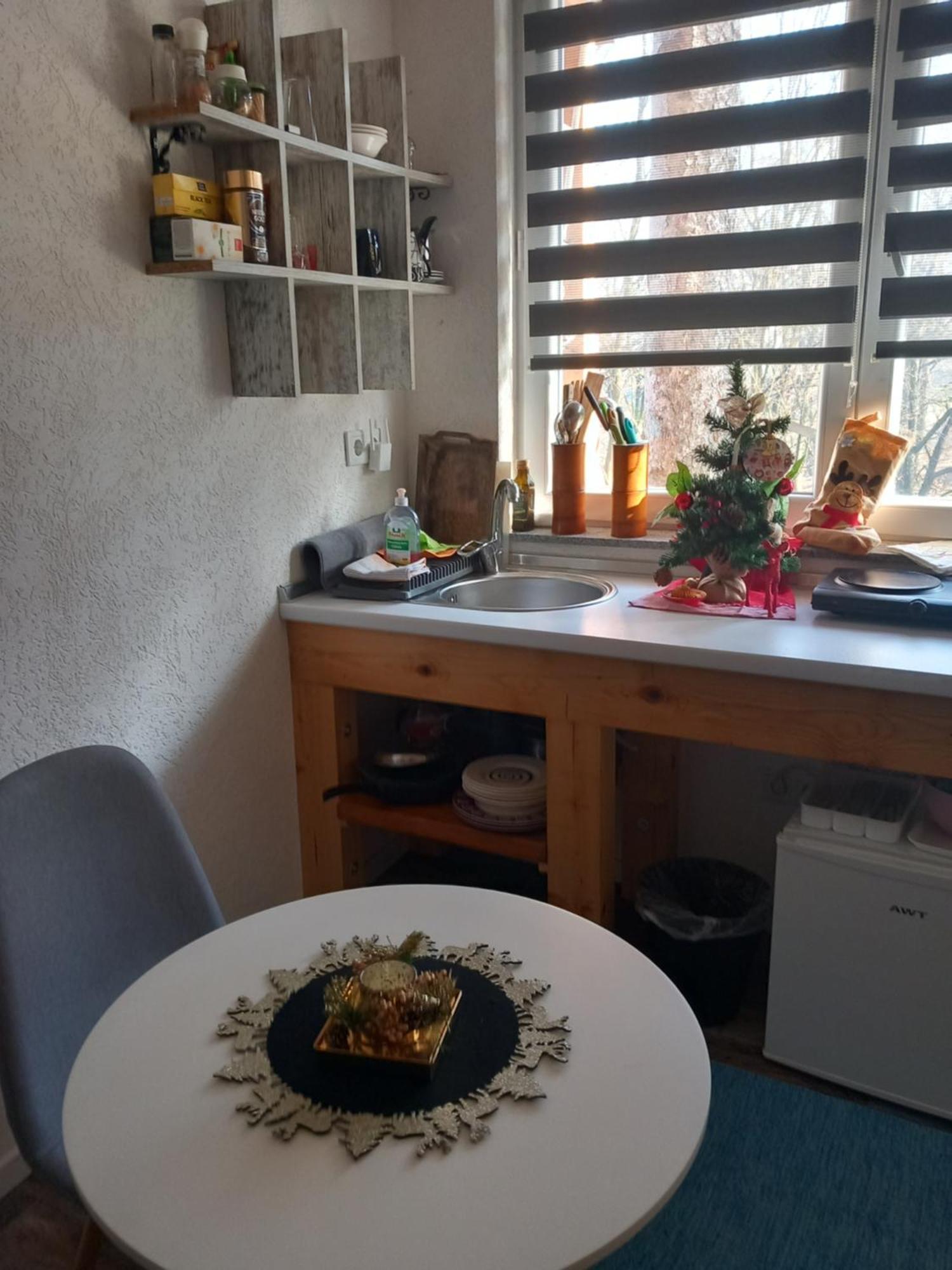 Holiday Home Tunnel Ravne Visoko Zewnętrze zdjęcie